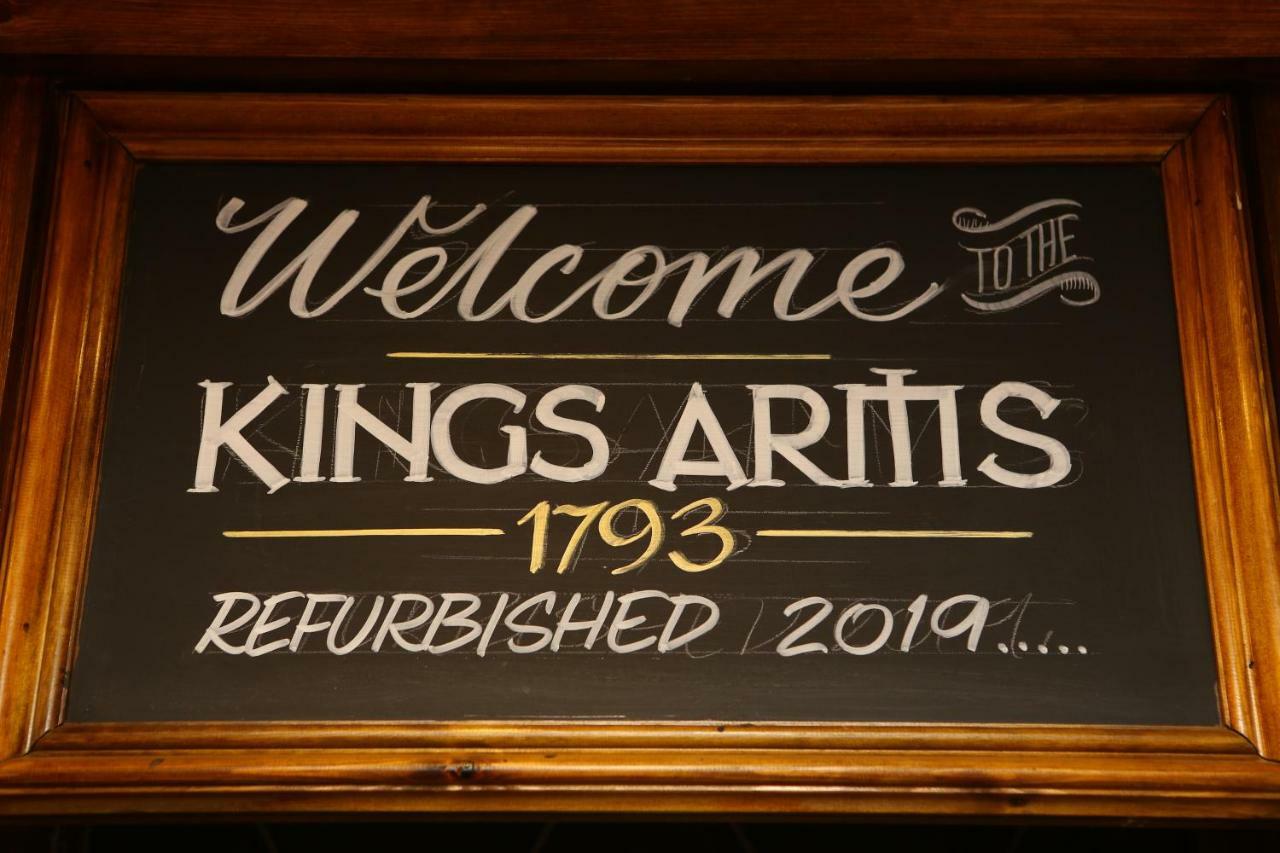 Kings Arms Hotel Мелроуз Екстериор снимка